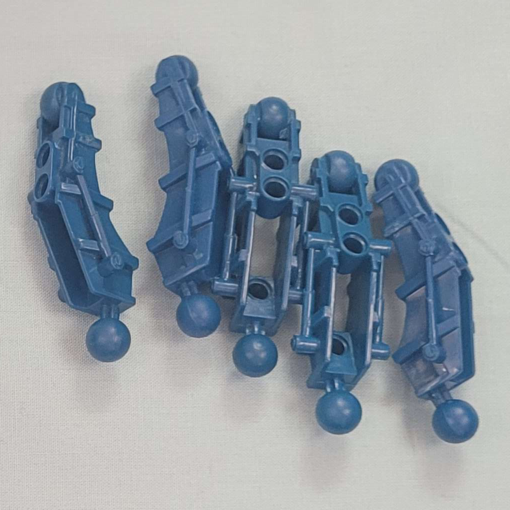 Knockoff Blue, Hordika Leg (1x)