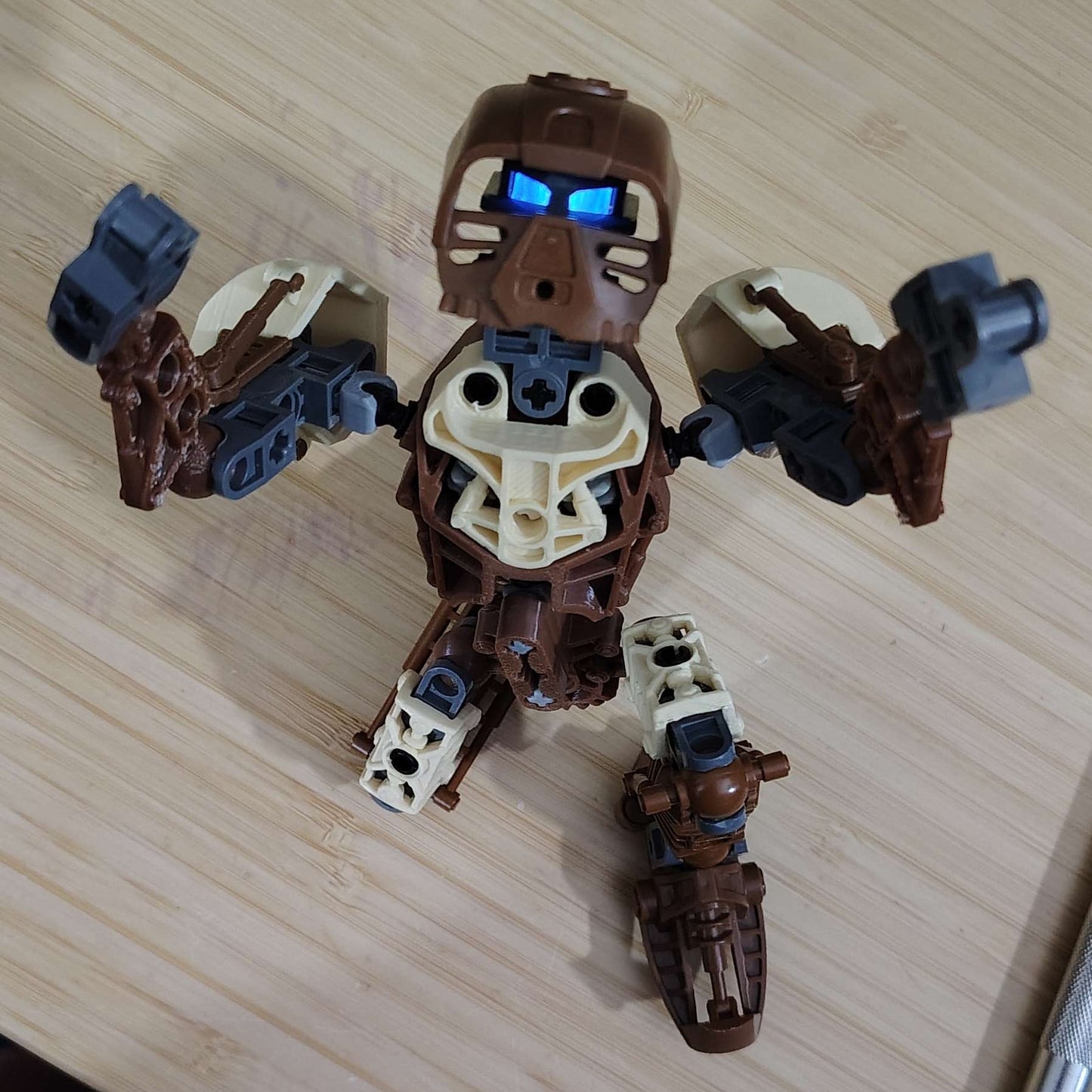 Evaneticsart Articulated Metru Body kit