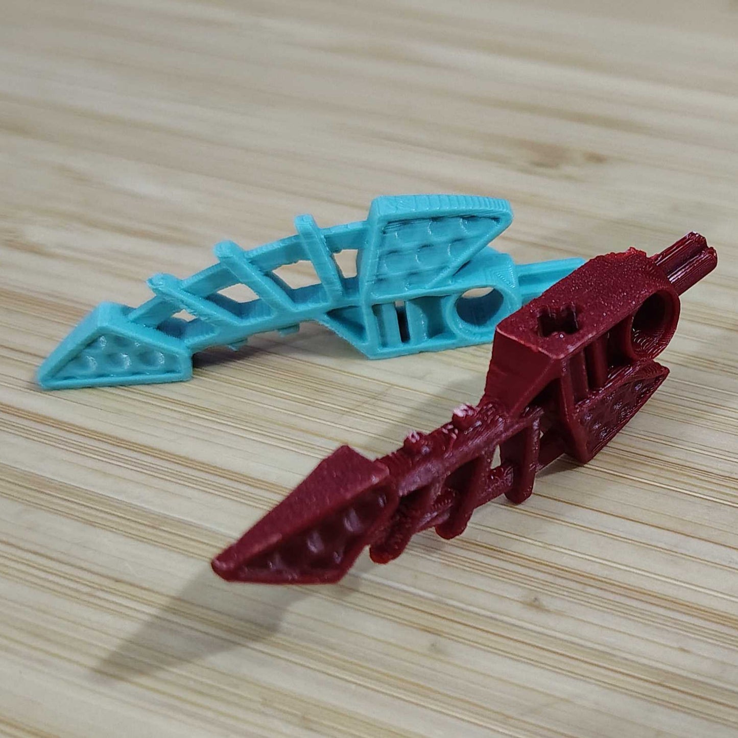 SID_W132 Mahri Matoran Dagger (Pair)