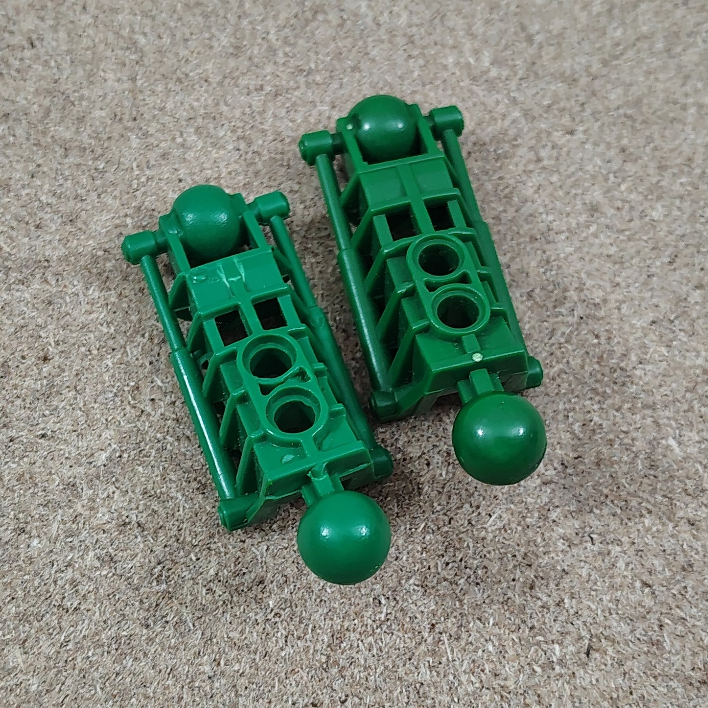 Green, Metru Leg (2x)