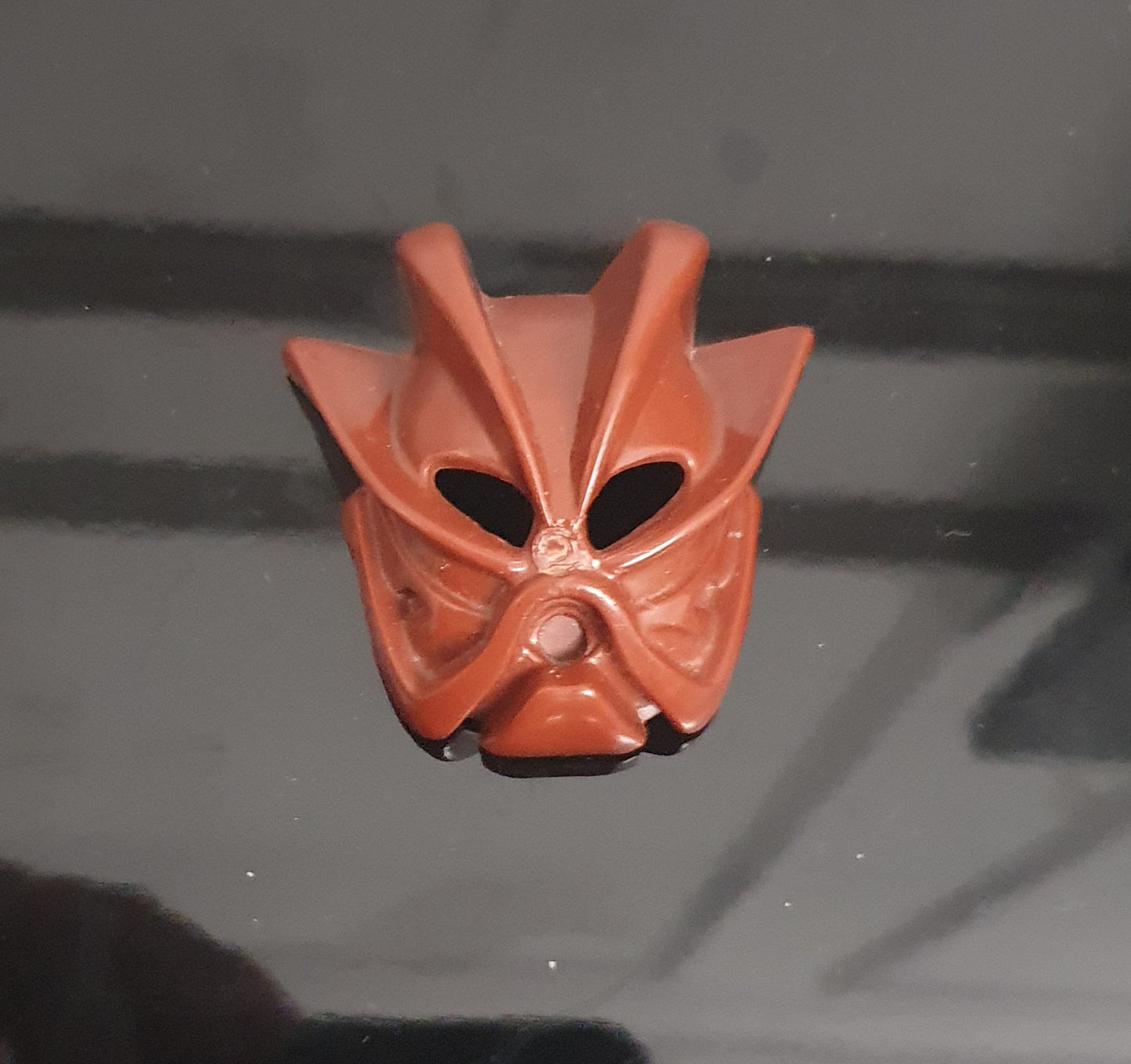 Knockoff Reddish-Brown, Kakama Nuva (1x)