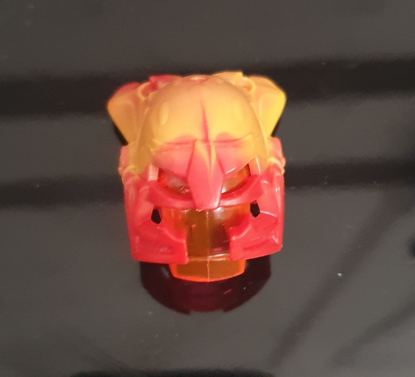 Knockoff Red+Metru Yellow, Malum Helmet (1x)