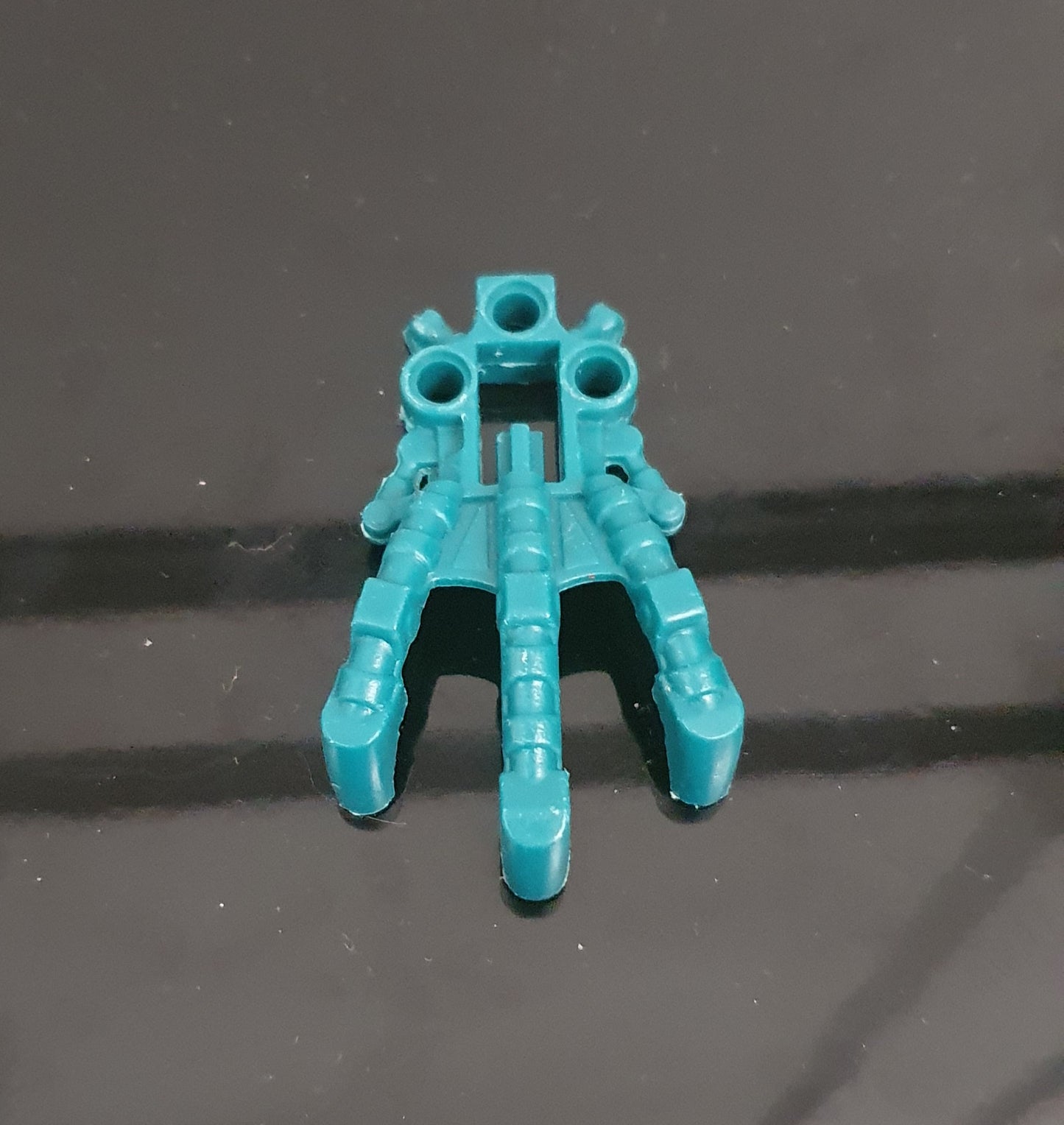 Knockoff Dark Turquoise, Piraka Foot (1x)