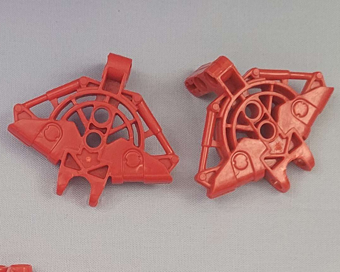 Knockoff Red, Vahki Neck (1x)