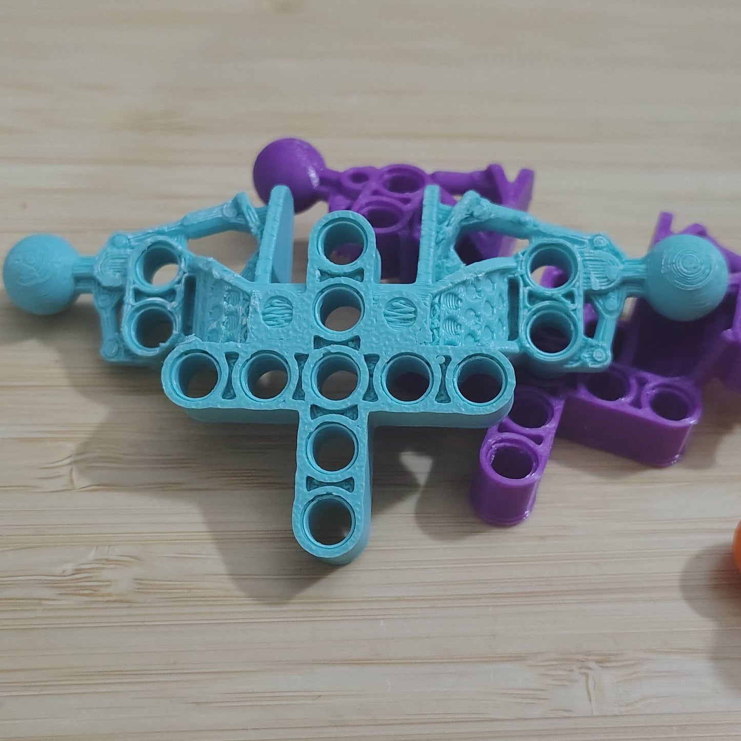 53545 Inika Upper Torso