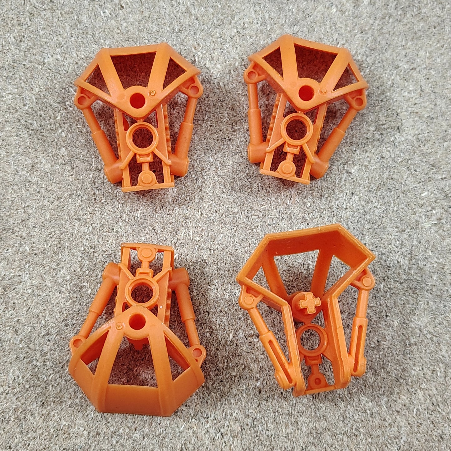 Orange, Metru Shoulders (2x)