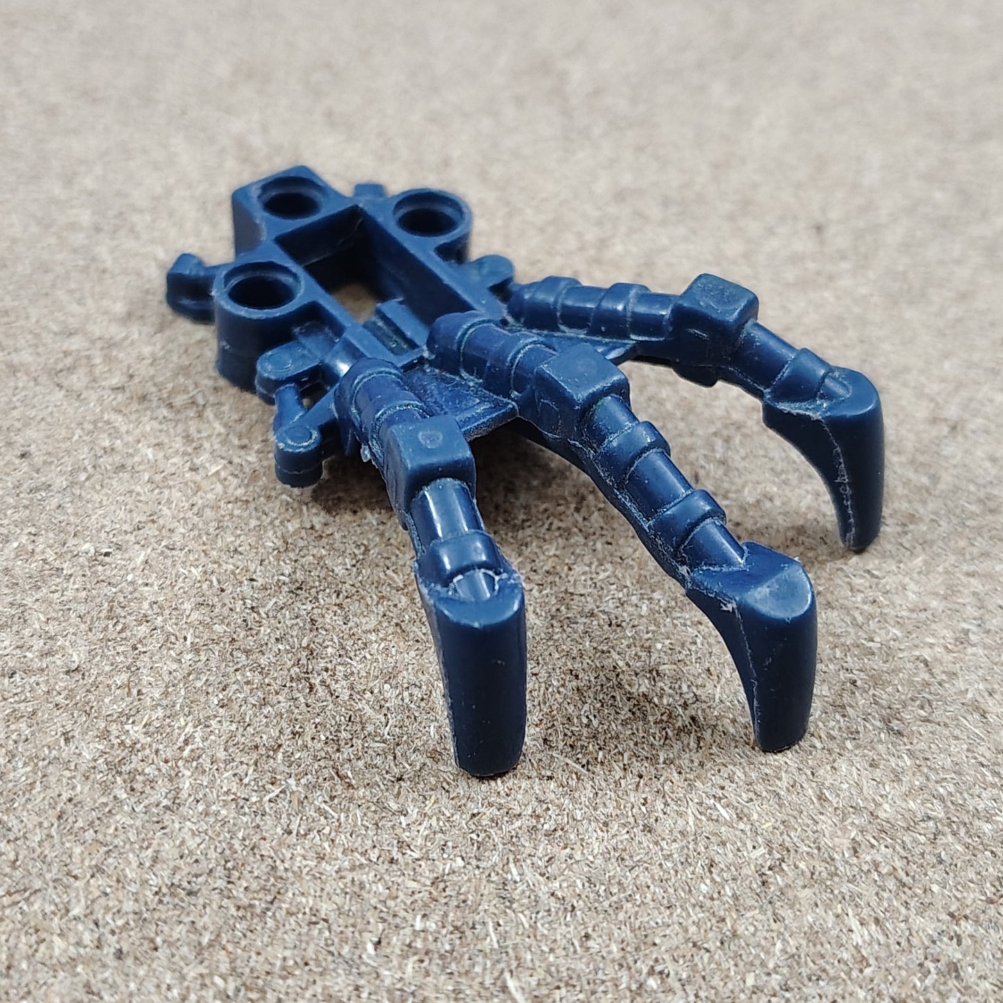 Metru Blue, Piraka Claw Foot (1x)