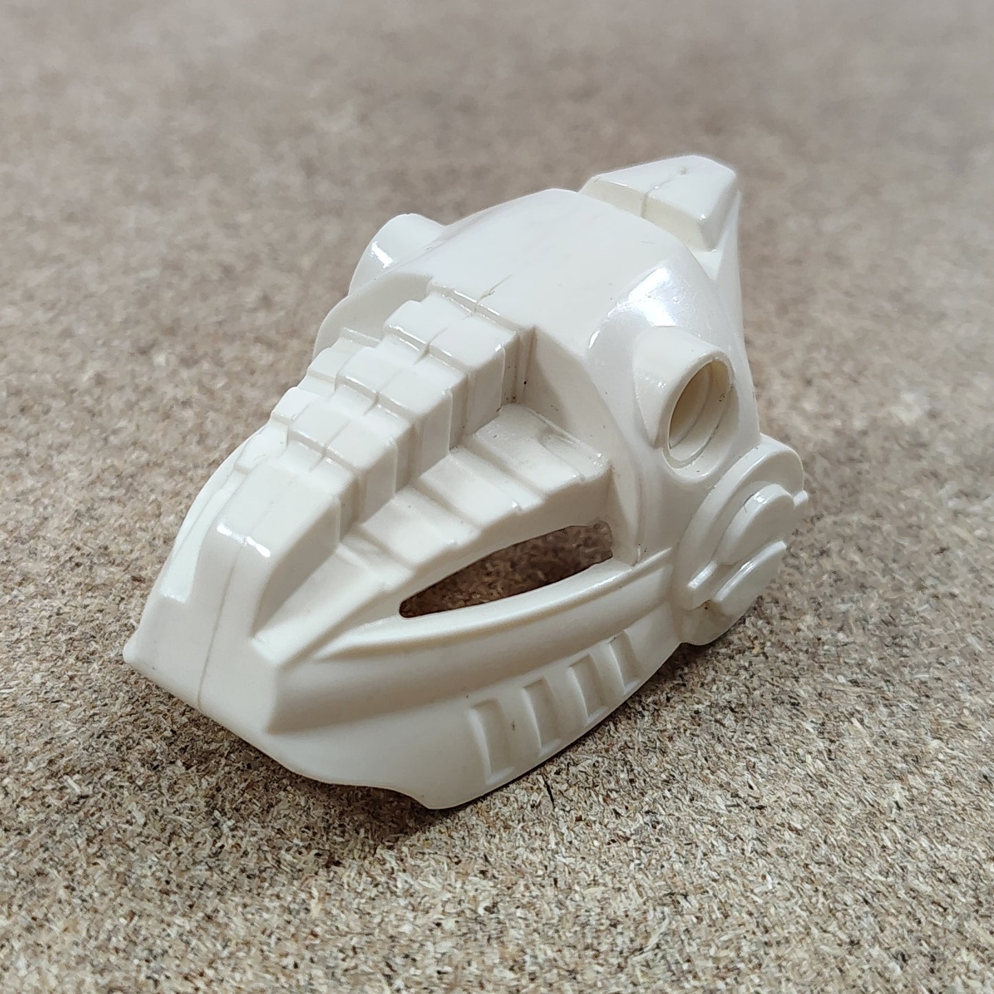 White, Matau Hordika