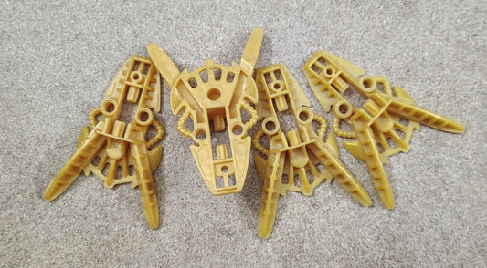 Pearl Gold Flat Piraka Foot (1x)