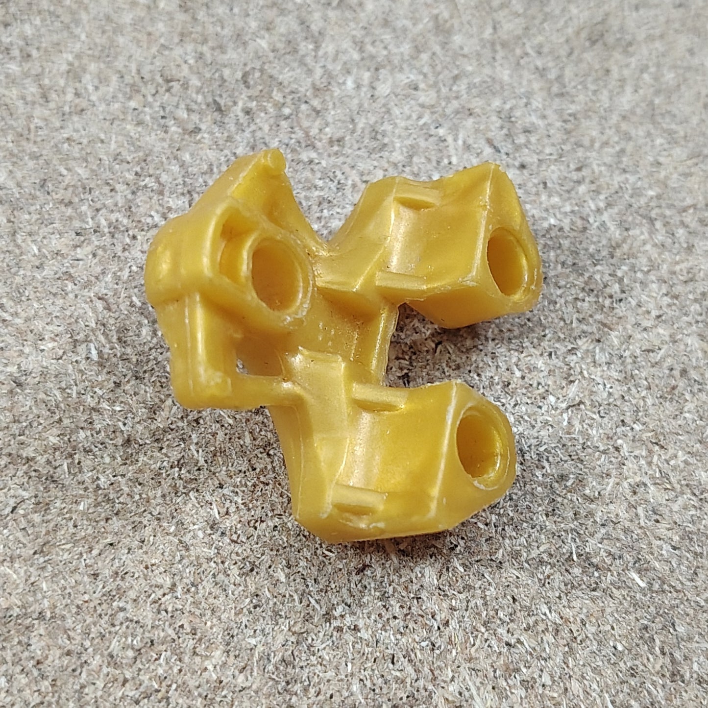 Pearl Gold Metru Chestplate